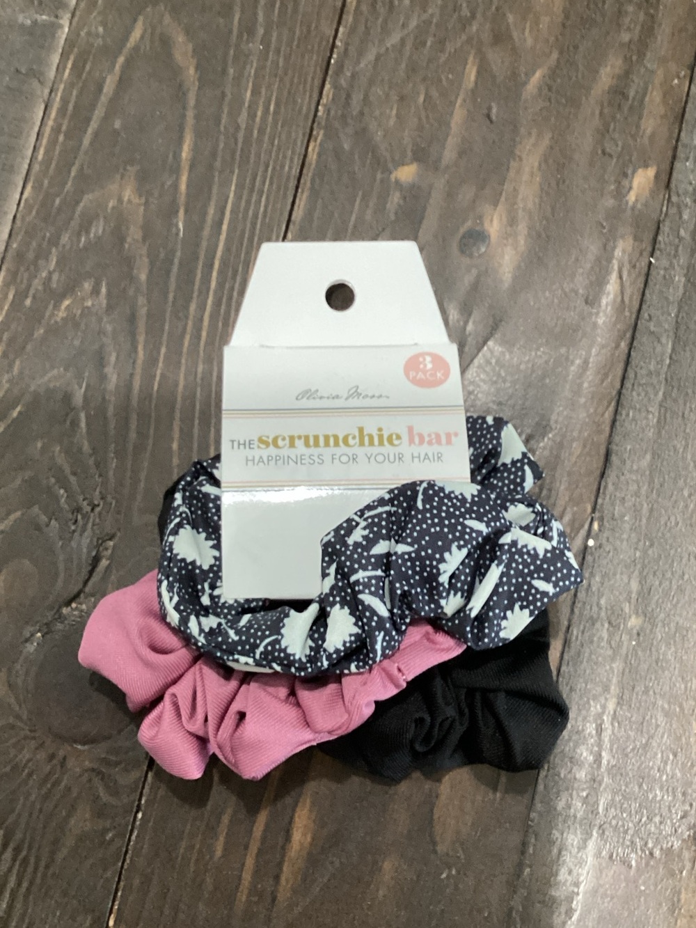 Olivia Moon 3-Pack Scrunchies -‎ Pink, Black & Navy Pattern